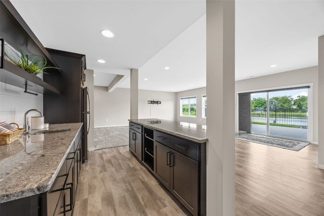 1497 Glen Rock Circle, Marion, IA 52302