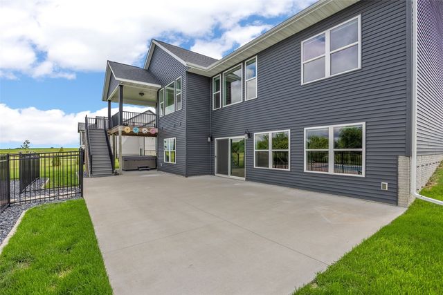 1497 Glen Rock Circle, Marion, IA 52302