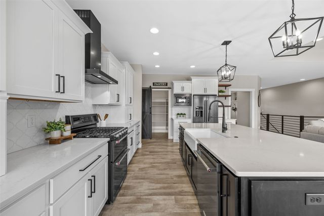 1497 Glen Rock Circle, Marion, IA 52302