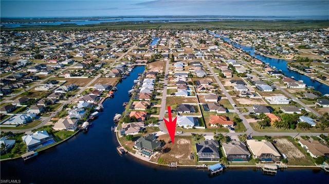 221 NW 33rd AVE, Cape Coral, FL 33993