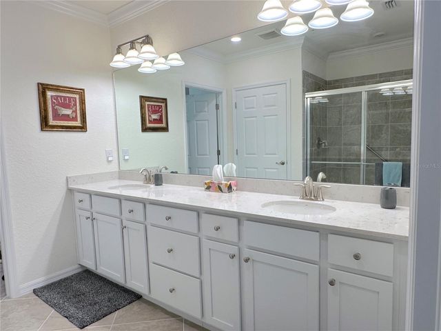 10054 CROOKED CREEK DRIVE 102, Venice, FL 34293