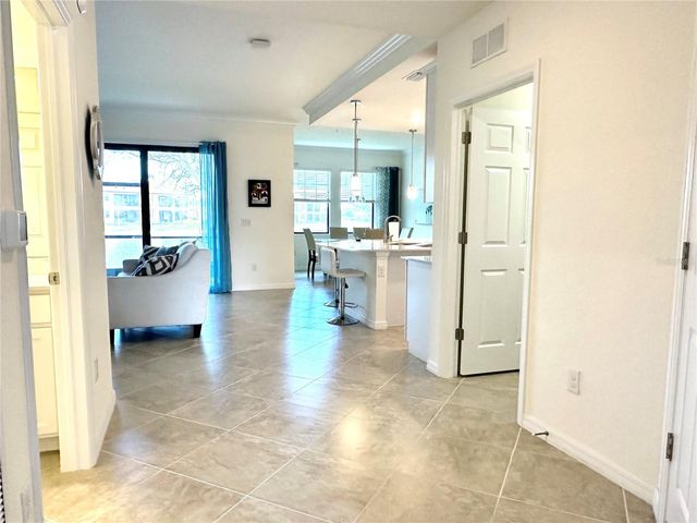 10054 CROOKED CREEK DRIVE 102, Venice, FL 34293