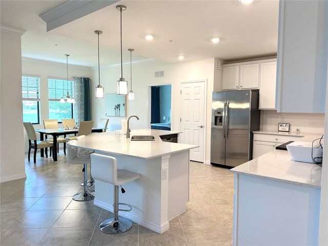 10054 CROOKED CREEK DRIVE 102, Venice, FL 34293