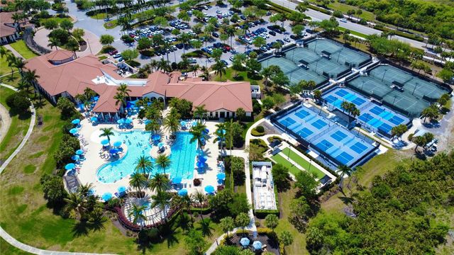 10054 CROOKED CREEK DRIVE 102, Venice, FL 34293