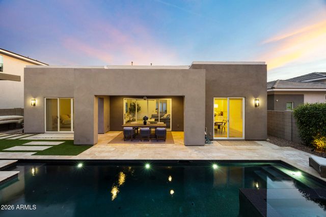 2935 S SANDSTONE Court, Gilbert, AZ 85295