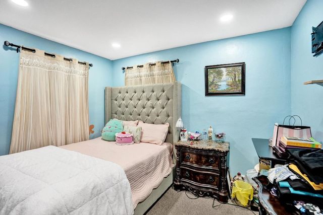 5542 SW 6th Street, Margate, FL 33068