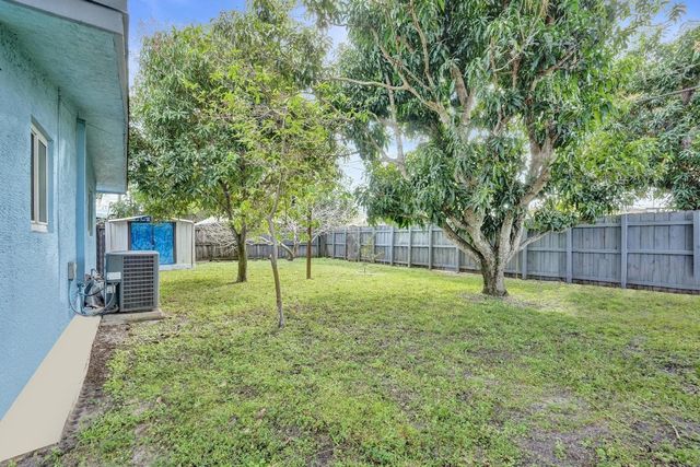 5542 SW 6th Street, Margate, FL 33068