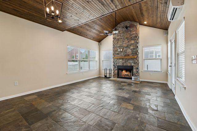 313 Mahubah Run, Smyrna, TN 37167