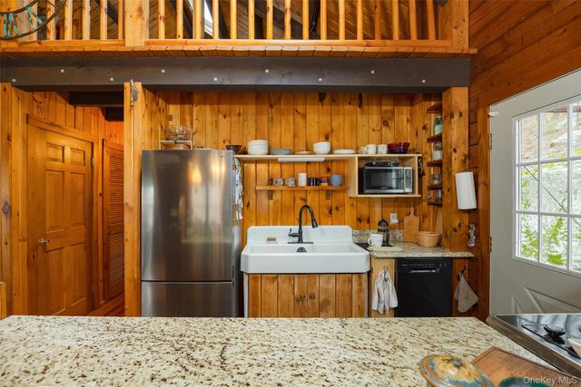 79 E Hook Cross Road, Hopewell Junction, NY 12533