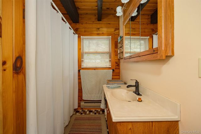 79 E Hook Cross Road, Hopewell Junction, NY 12533