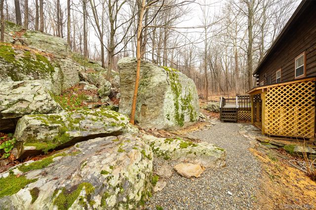 79 E Hook Cross Road, Hopewell Junction, NY 12533