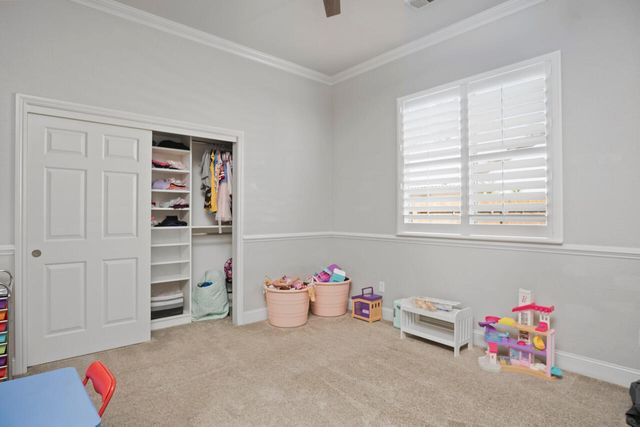 2200 N University Street, Visalia, CA 93291