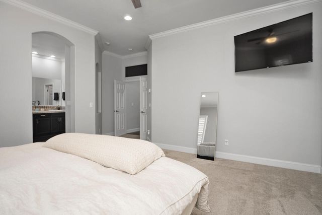 2200 N University Street, Visalia, CA 93291