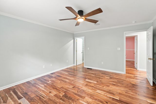 350 Holmes Drive, Paducah, KY 42003