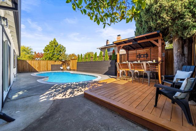 4119 Churchill Dr, Concord, CA 94521