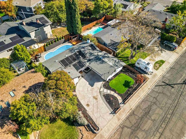 4119 Churchill Dr, Concord, CA 94521