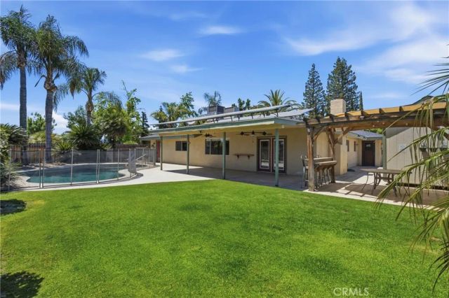 9113 Bear Creek Road, Bakersfield, CA 93311