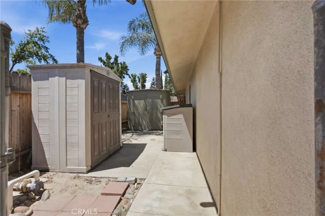 9113 Bear Creek Road, Bakersfield, CA 93311
