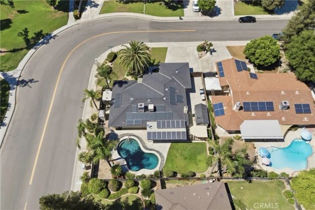 9113 Bear Creek Road, Bakersfield, CA 93311