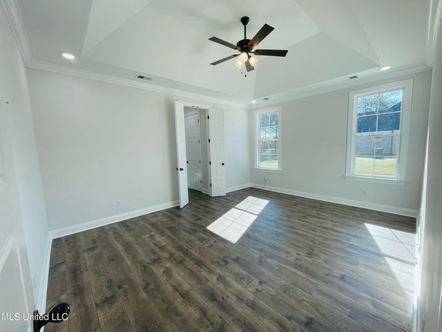 188 E Byhalia Creek Farms Road, Byhalia, MS 38611