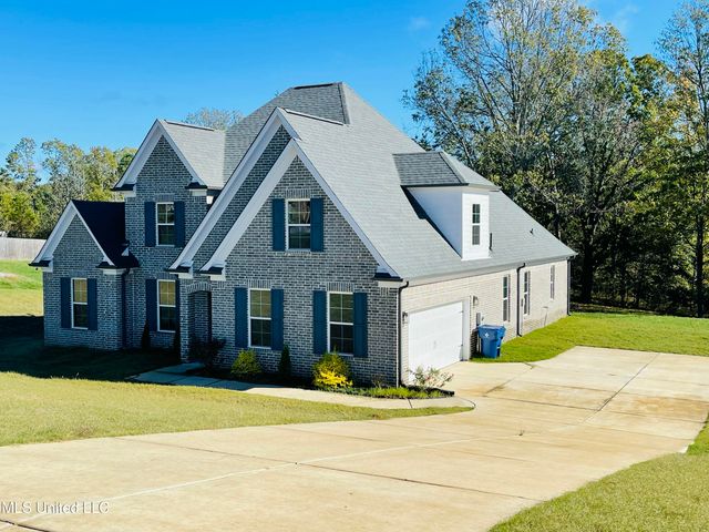 188 E Byhalia Creek Farms Road, Byhalia, MS 38611
