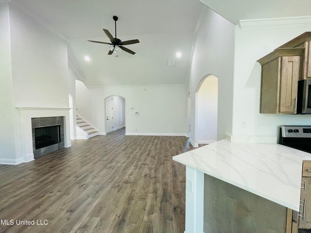 188 E Byhalia Creek Farms Road, Byhalia, MS 38611