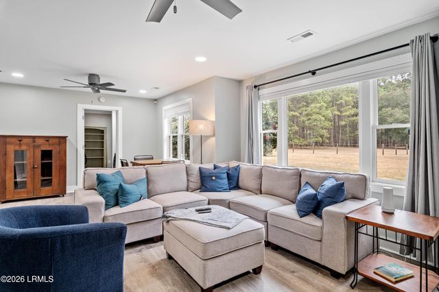 164 Paige Point Bluff, Seabrook, SC 29940