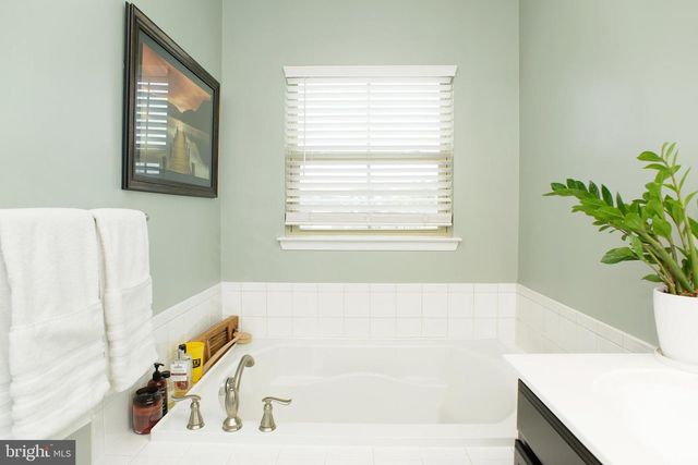 8268 KIPPIS RD, Millersville, MD 21108