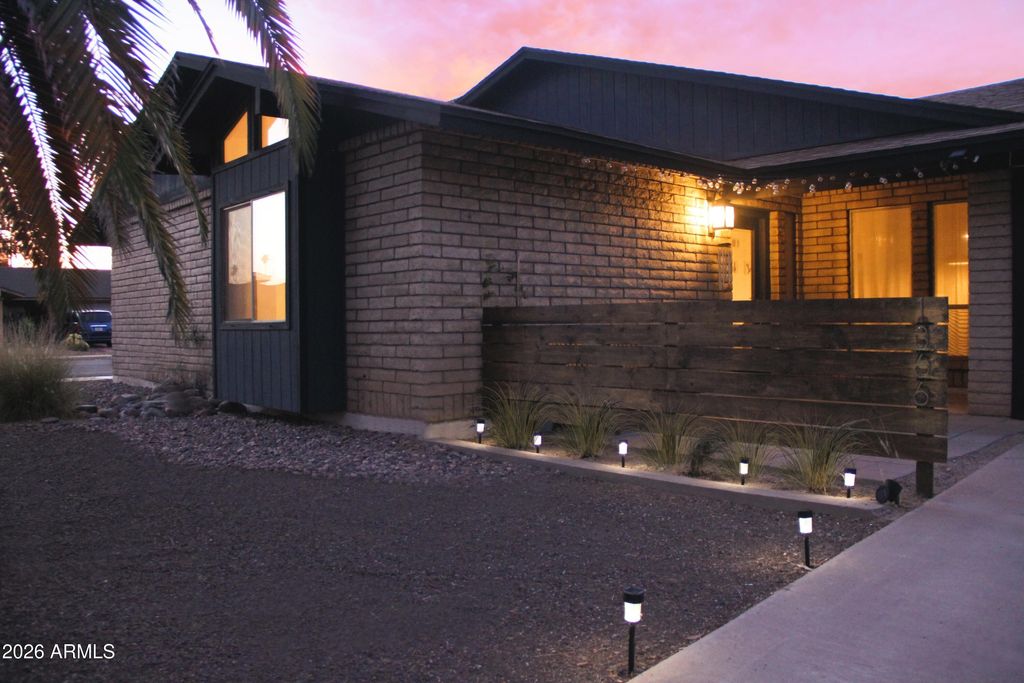 1366 W PLATA Avenue, Mesa, AZ 85202