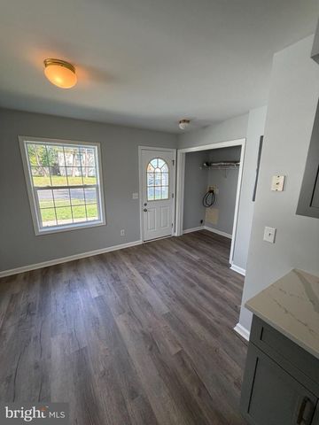 9507 CONVENT AVE, Philadelphia, PA 19114
