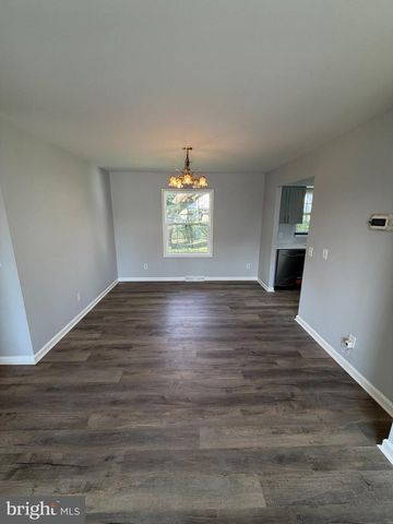 9507 CONVENT AVE, Philadelphia, PA 19114