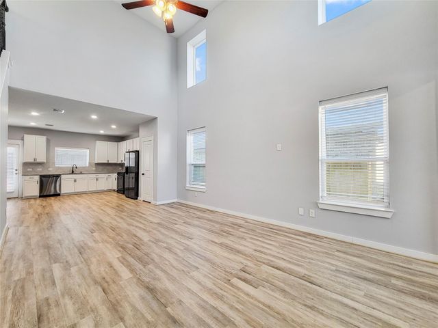 16807 Lisbon Lane, Crosby, TX 77532