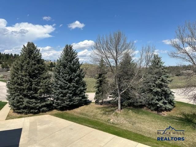 4215 FAIRWAY HILLS DR, Rapid City, SD 57702