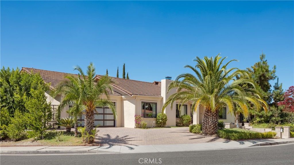 3851 Karen Lynn Drive, Glendale, CA 91206 — photo 3