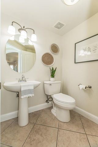 7779 N Janzer, Fresno, CA 93722