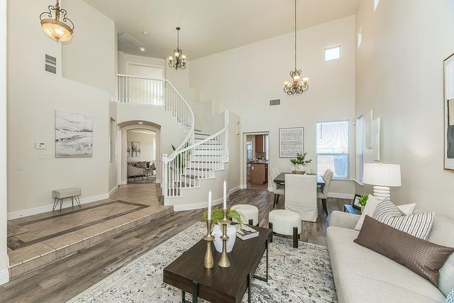 7779 N Janzer, Fresno, CA 93722