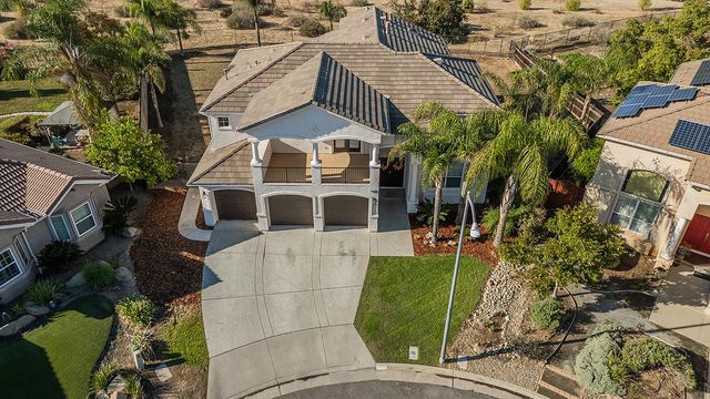 7779 N Janzer, Fresno, CA 93722