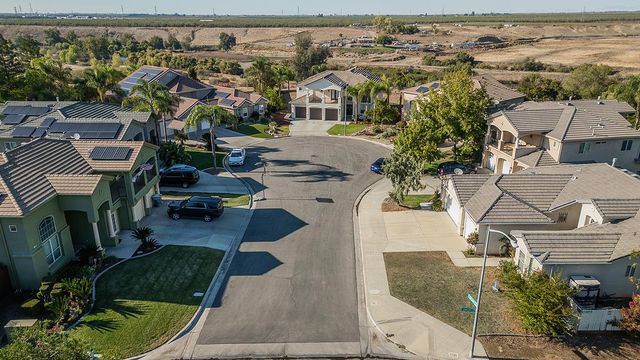 7779 N Janzer, Fresno, CA 93722