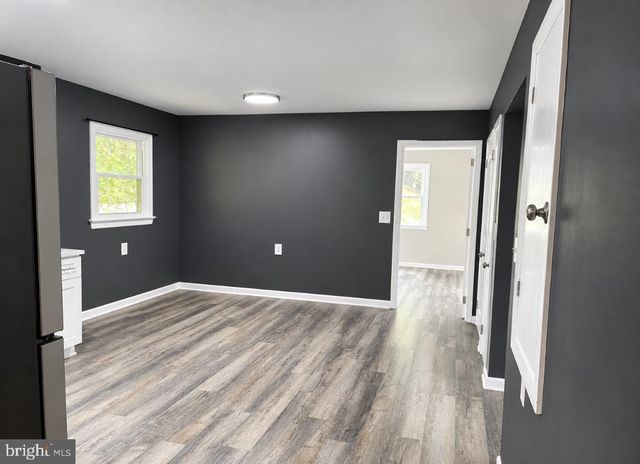 7009 CHAMBERSBURG RD, Fayetteville, PA 17222