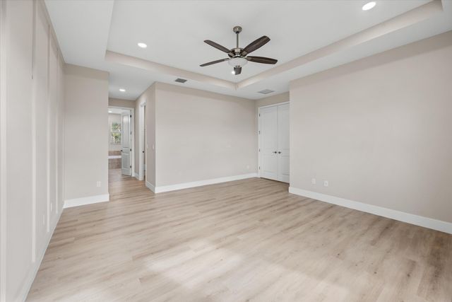 16280 Oakview Drive, Westlake, FL 33470