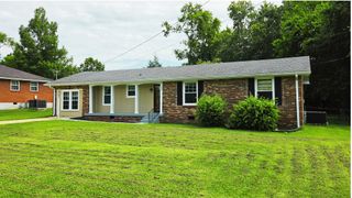 287 Hollywood Blvd, Gallatin, TN 37066