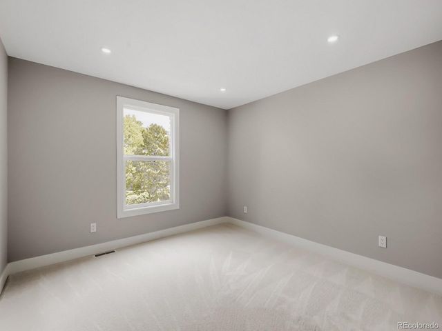8212 S Tamarac St, Centennial, CO 80112