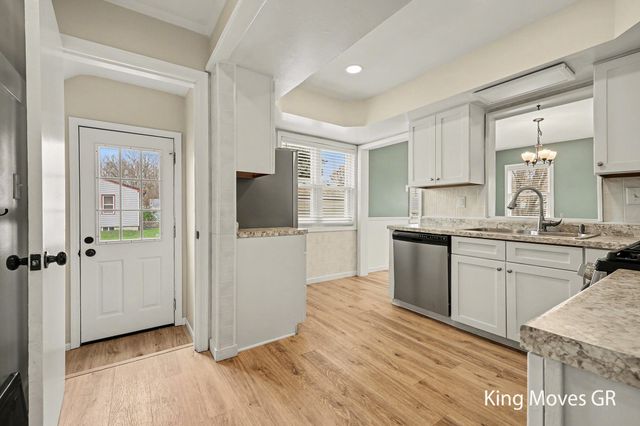 3646 Milan Avenue SW, Wyoming, MI 49509
