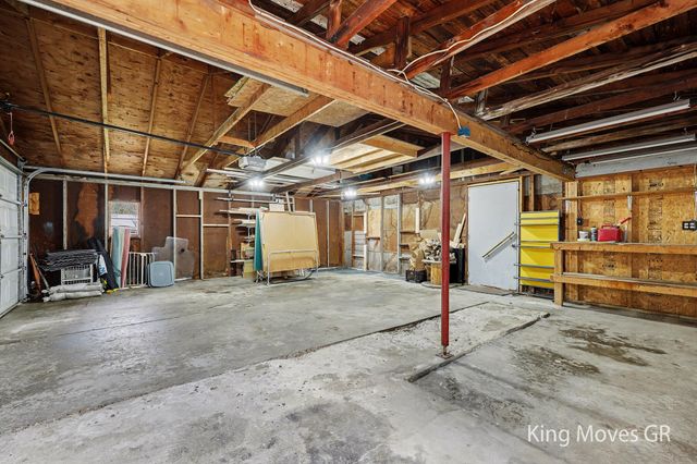3646 Milan Avenue SW, Wyoming, MI 49509