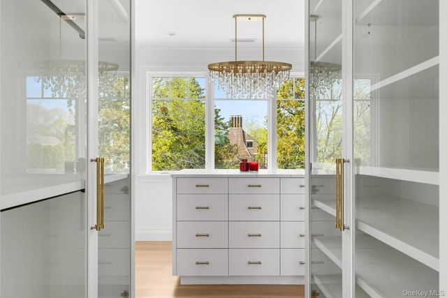 171 Oneck Lane, Westhampton Beach, NY 11978