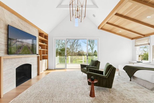 171 Oneck Lane, Westhampton Beach, NY 11978