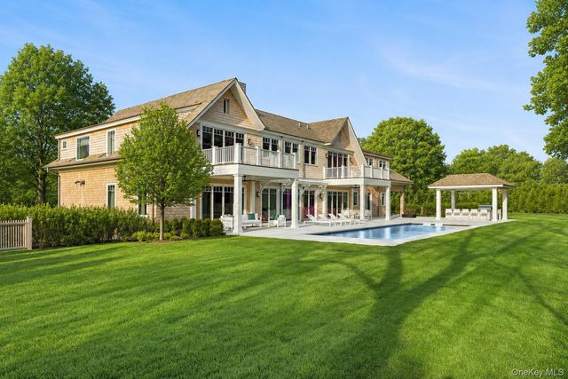 171 Oneck Lane, Westhampton Beach, NY 11978