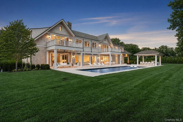 171 Oneck Lane, Westhampton Beach, NY 11978