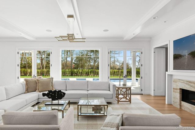171 Oneck Lane, Westhampton Beach, NY 11978