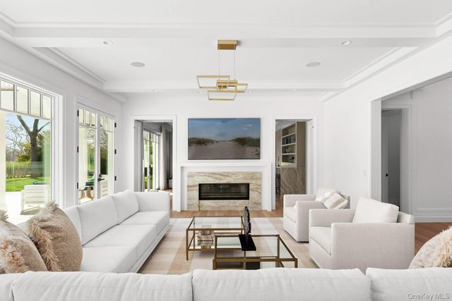171 Oneck Lane, Westhampton Beach, NY 11978